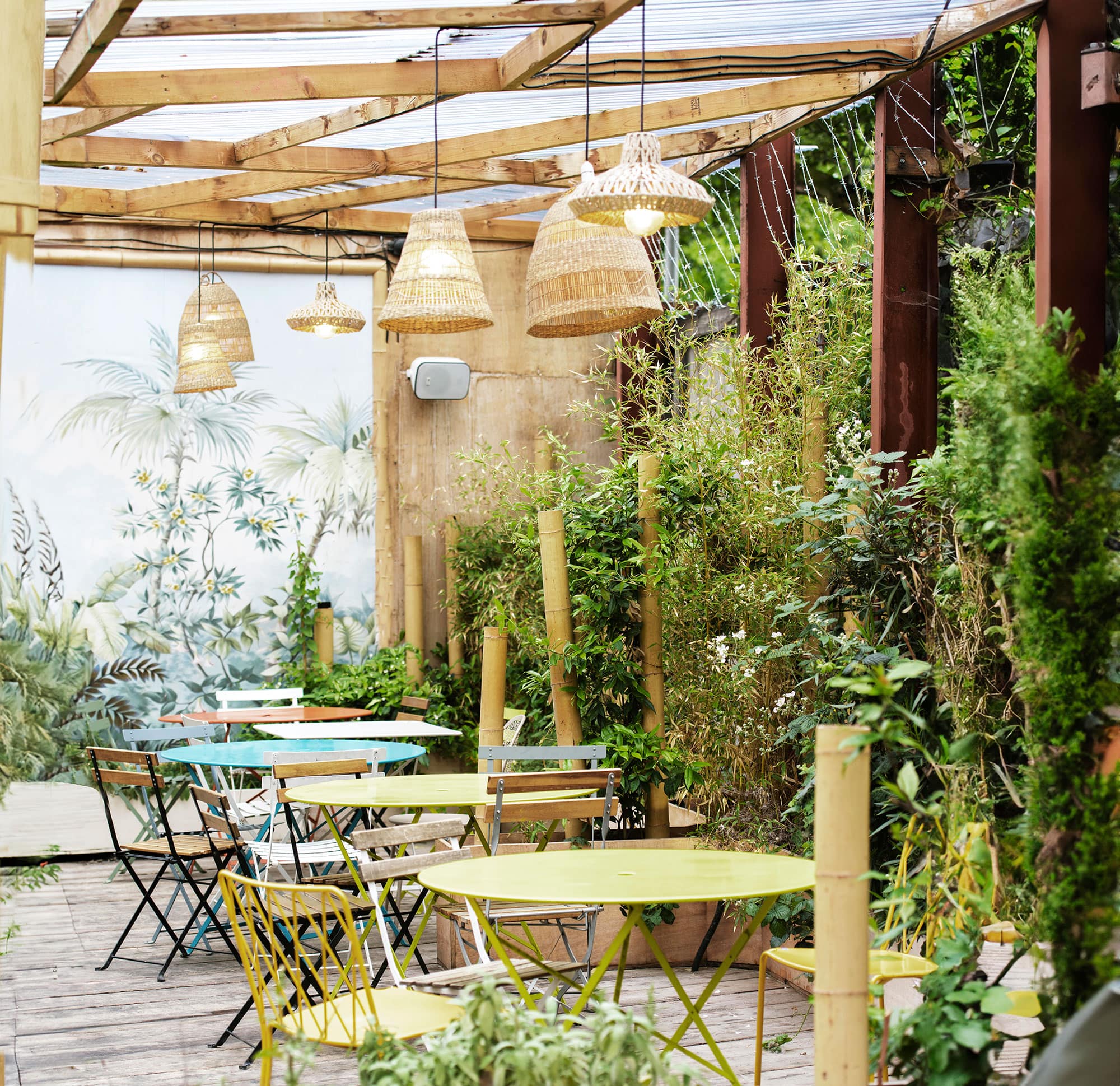 Mercato Metropolitano Elephant & Castle venue atmosphere