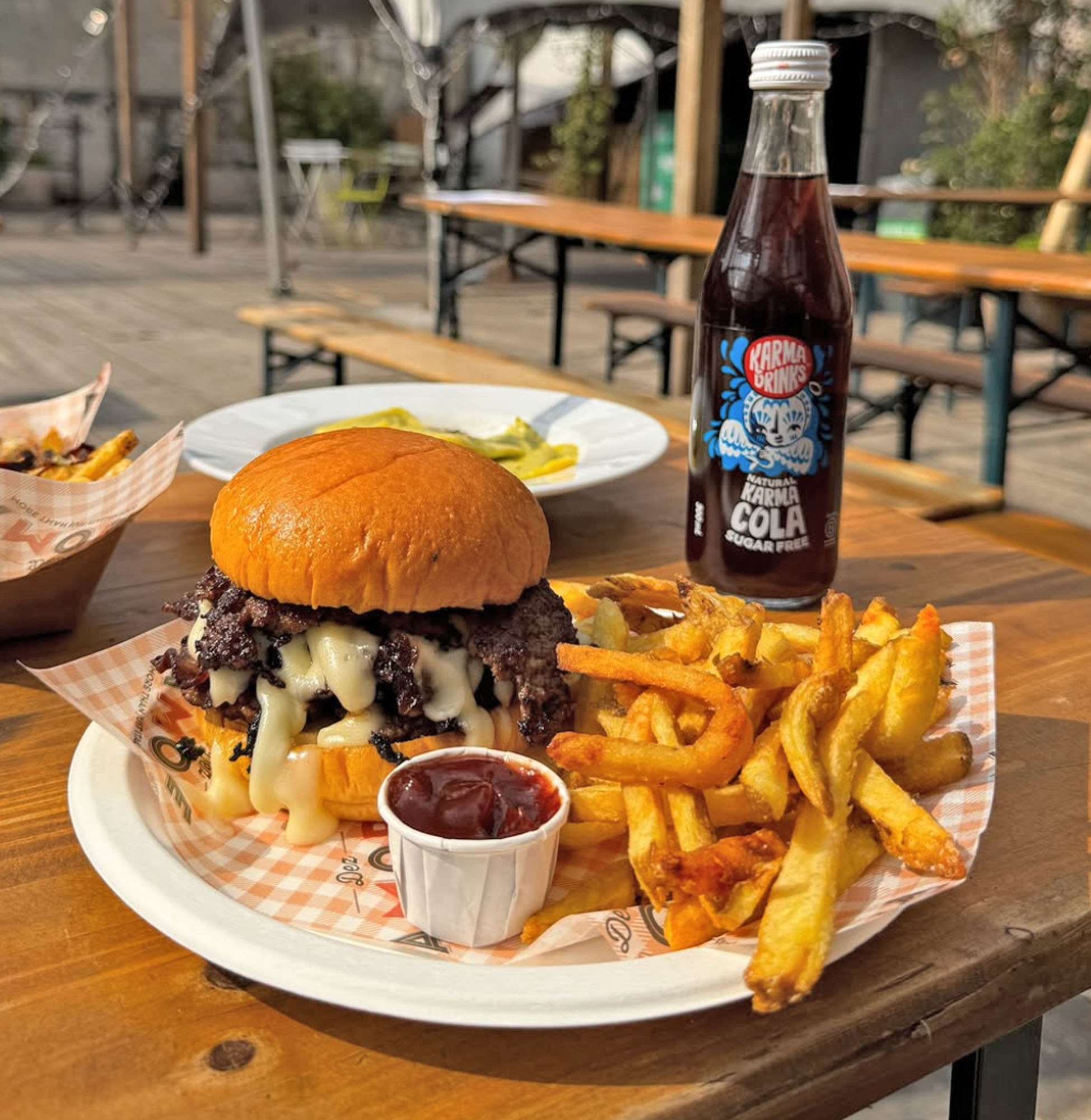 dez_amore_burgers02